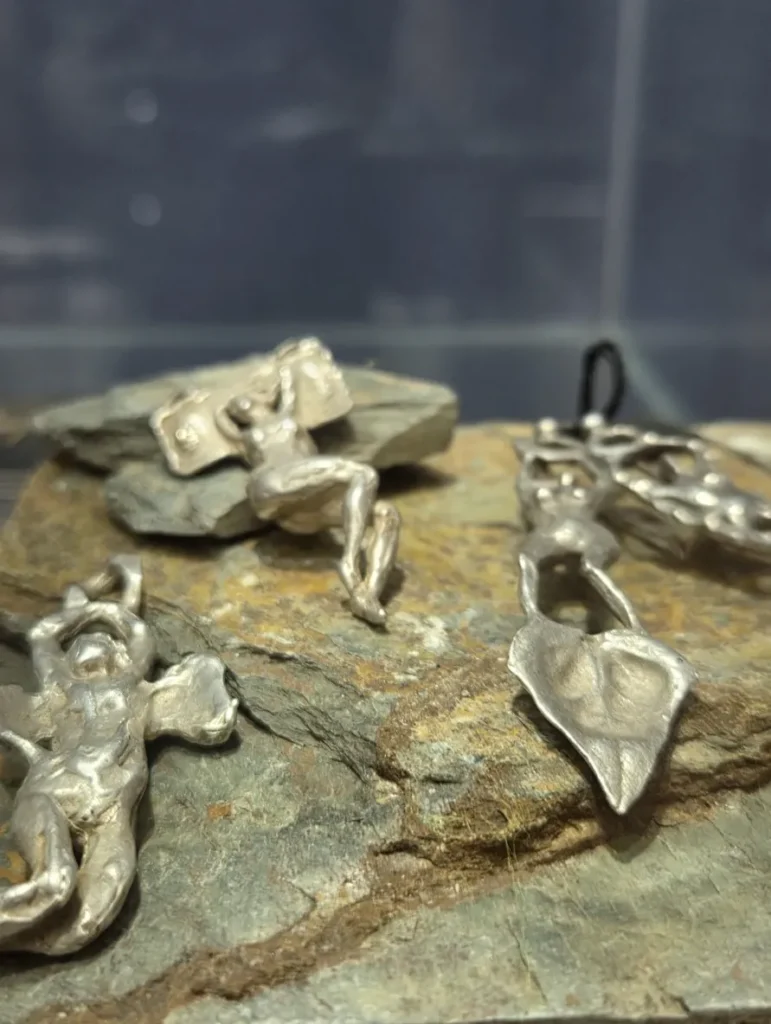Joyas por Antonio Pujía